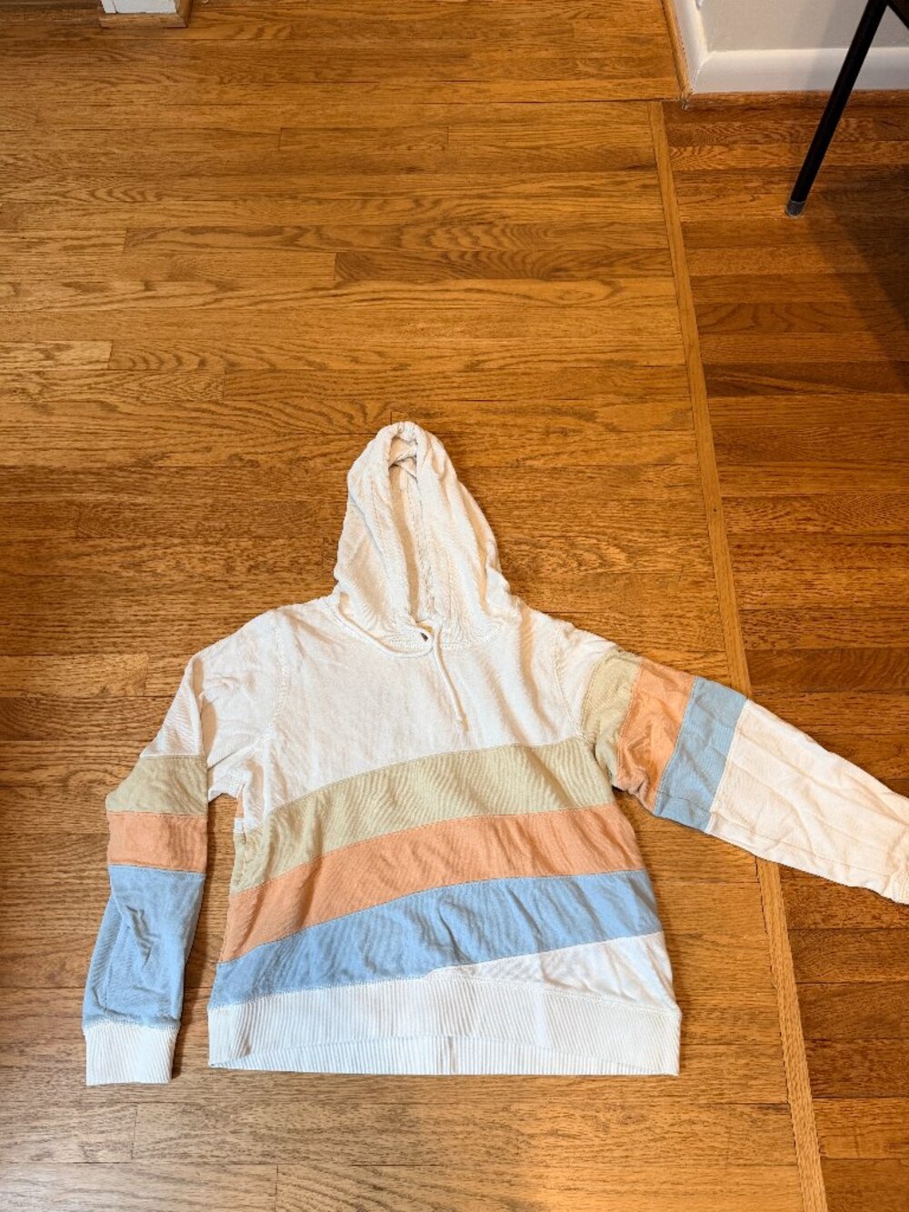 Faherty Size Large Hoodie with Sun
